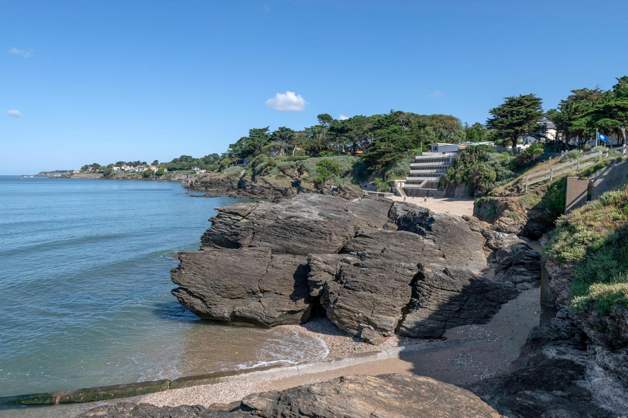 Rez-De-Terrasse Face Mer Pour 4 Personnes ポルニック エクステリア 写真